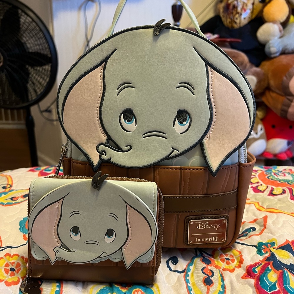 Dumbo Bath Loungefly Set